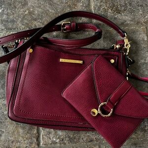 Poppy & Peonies Berry Crossbody